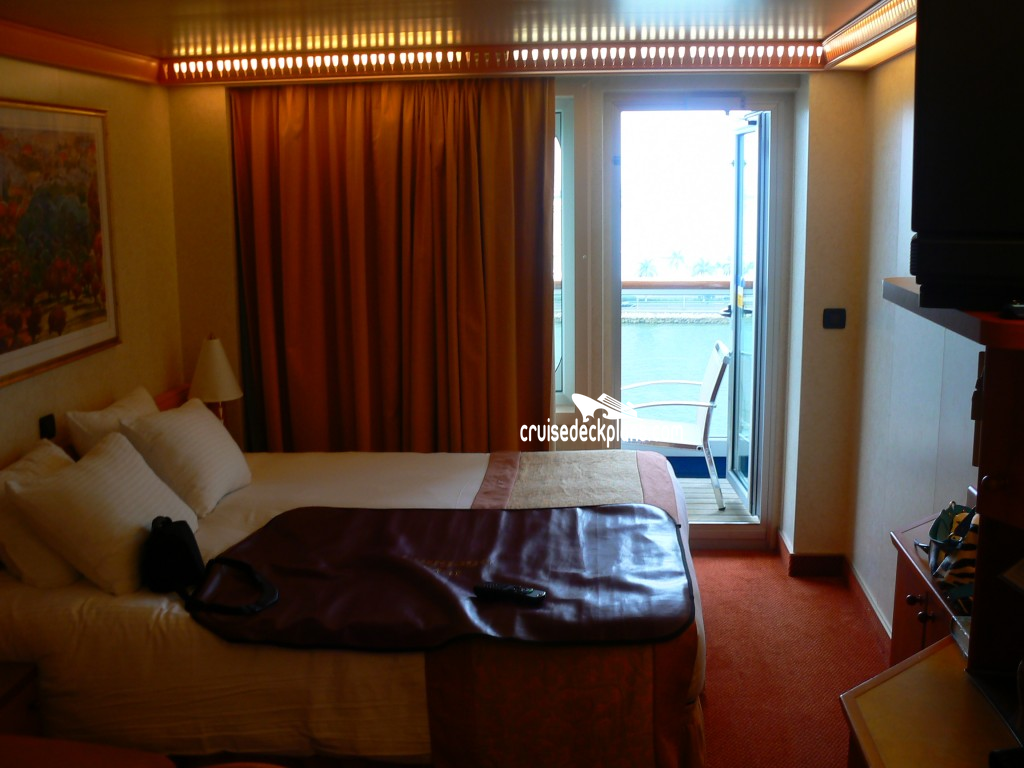 Carnival Valor Stateroom 1059