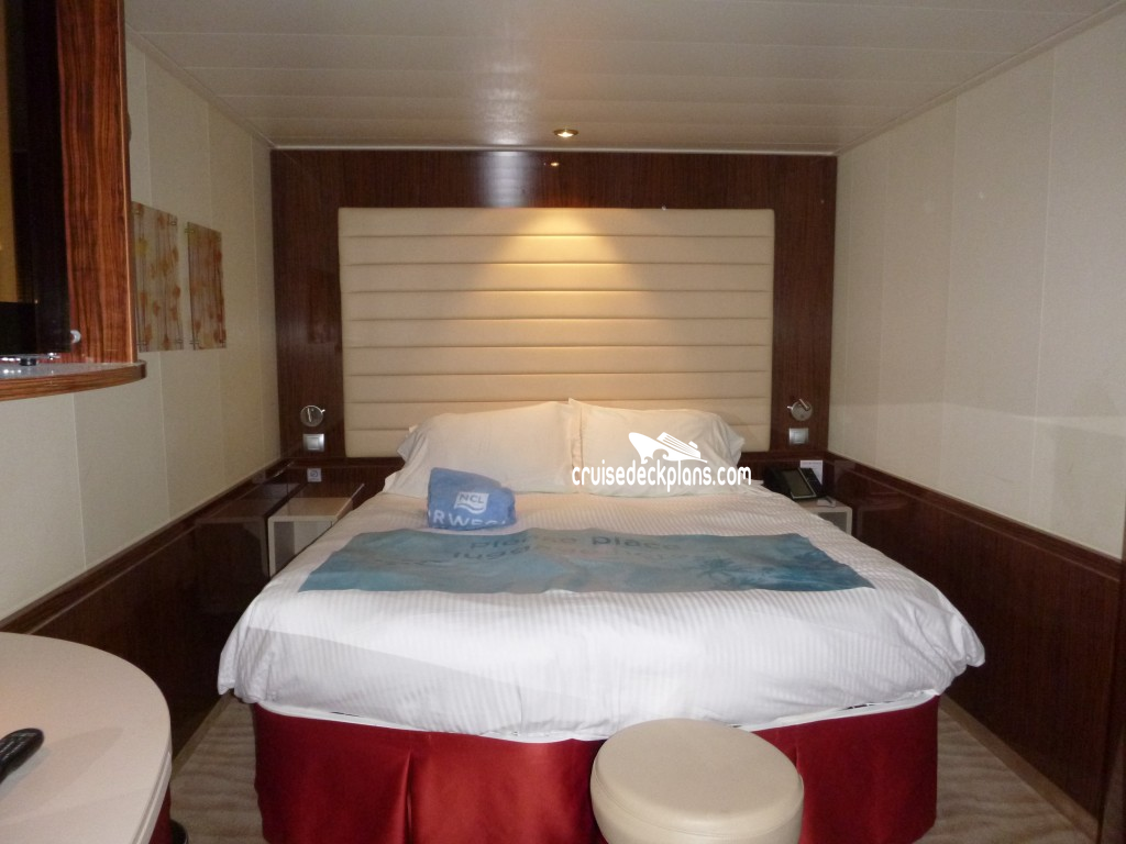 Norwegian Epic Stateroom 11062