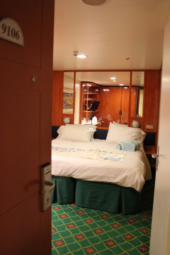 Norwegian Sun Interior Stateroom