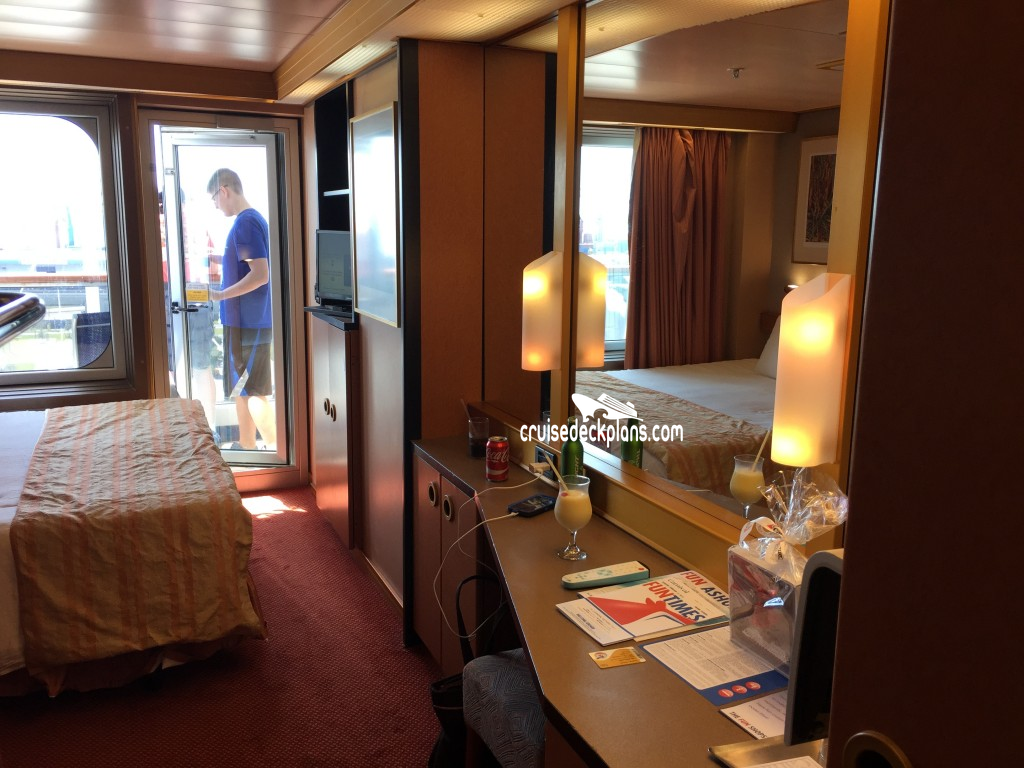 Carnival Victory Stateroom 9269