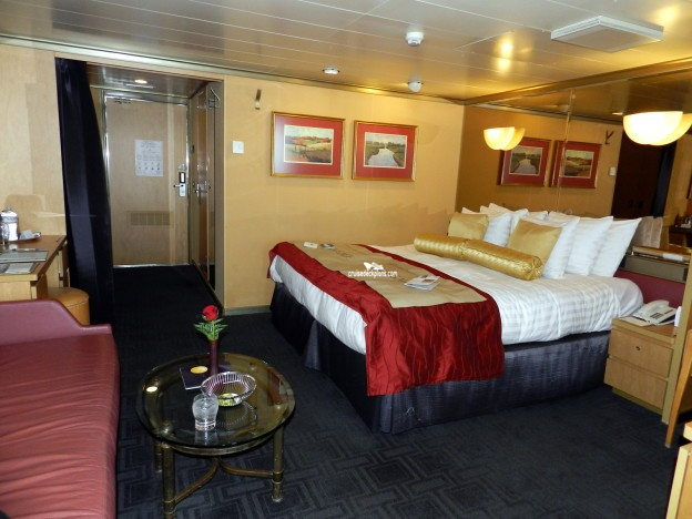 Zuiderdam Signature Suite Category