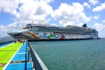 Norwegian Pearl Exterior Picture