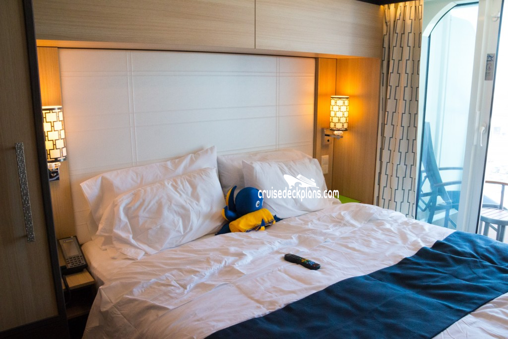 anthem of the seas sofa bed size