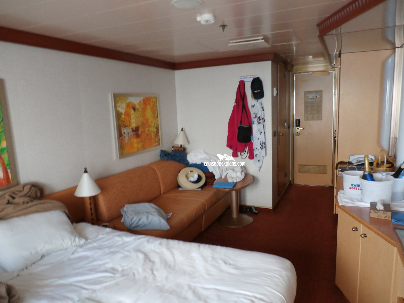 Carnival Dream Cabin 9219