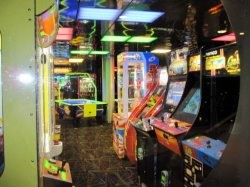 Oasis of the Seas Video Arcade picture Uploaded in 2017 Oasis of the Seas Video Arcade picture