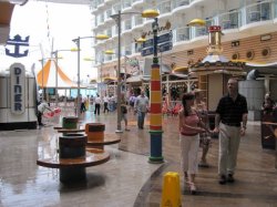 Oasis of the Seas Boardwalk picture