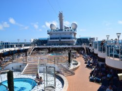 Royal Princess III Main Pool picture