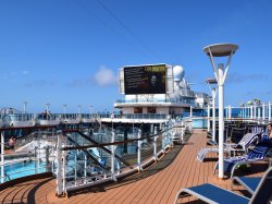 Royal Princess III Main Pool picture