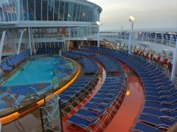 Symphony of the Seas Sports Pool picture