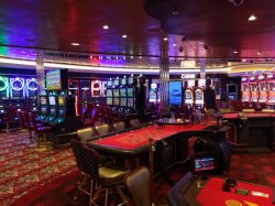 Symphony of the Seas Casino Royale picture