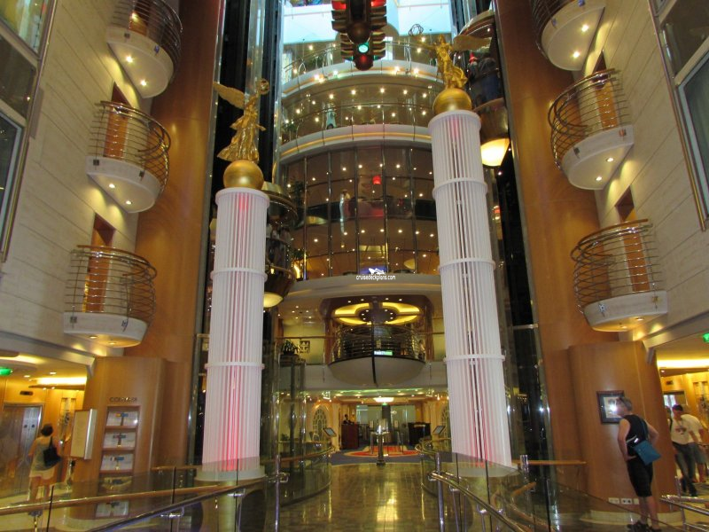 Freedom of the Seas Royal Promenade Pictures