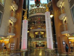 Freedom of the Seas Royal Promenade picture