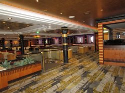 Freedom of the Seas Star Lounge picture