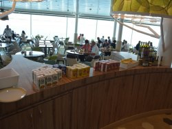 Independence of the Seas Windjammer Cafe picture