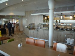 Independence of the Seas Windjammer Cafe picture