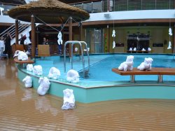 Carnival Horizon Beach Pool picture