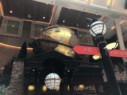 Oasis of the Seas Globe & Atlas Pub picture