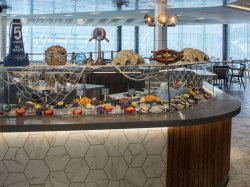 Symphony of the Seas Hooked Seafood picture