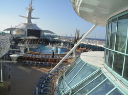 Vision of the Seas Main Pool picture