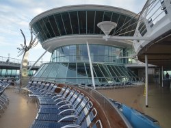 Vision of the Seas Main Pool picture