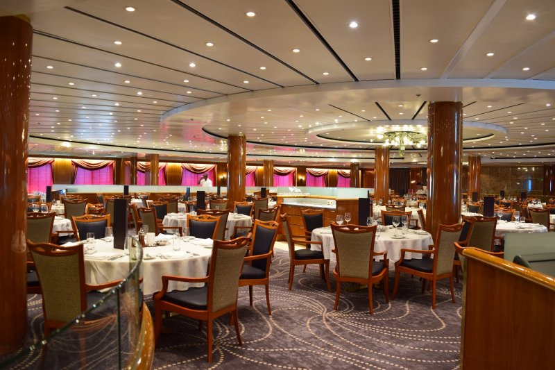 Norwegian Sun Four Seasons Main Dining Room Pictures