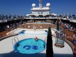 Majestic Princess Fountain Pool picture