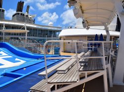 Oasis of the Seas FlowRider picture