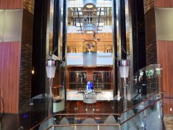 Oasis of the Seas Royal Promenade picture