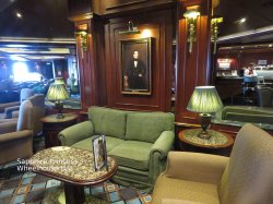 Sapphire Princess Wheelhouse Bar picture