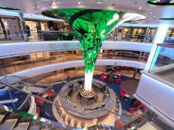 Carnival Horizon Horizon Atrium picture