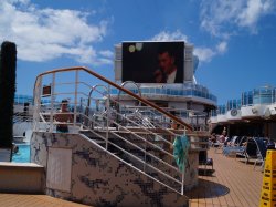 Royal Princess III Main Pool picture