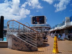 Royal Princess III Main Pool picture