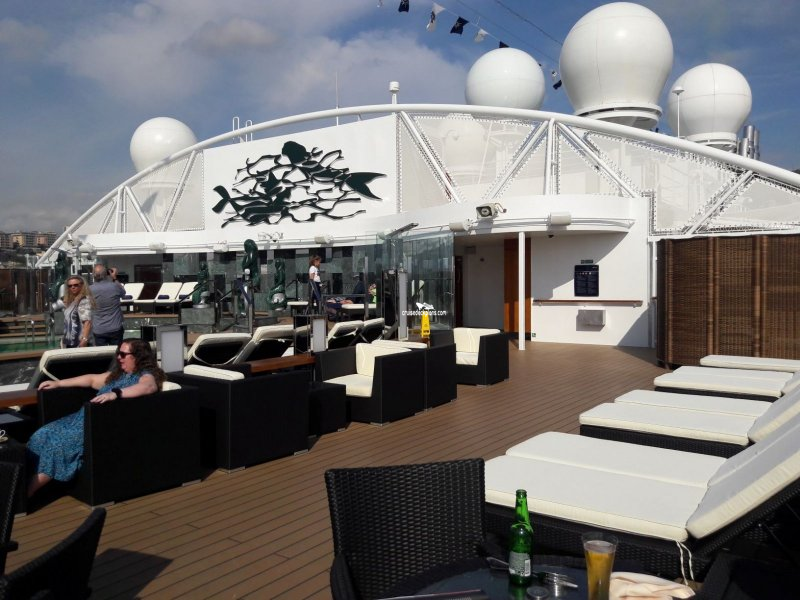 msc yacht club grill and bar