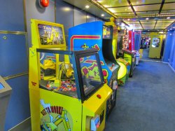 Mariner of the Seas Video Arcade picture