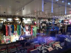 Mariner of the Seas Promenade Shops picture