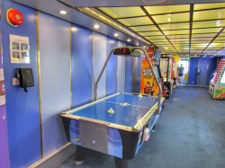 Mariner of the Seas Video Arcade picture