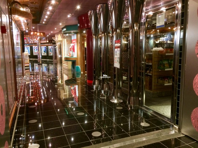 Carnival Splendor Fun Shops #carnivalsplendor #carnival