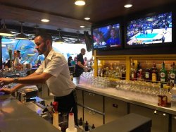 Symphony of the Seas Playmakers Bar picture