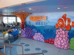 Disney Dream Nemos Reef picture