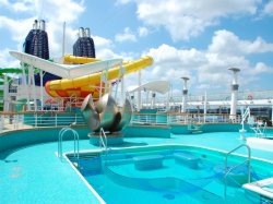 Norwegian Epic Kids Aqua Park picture