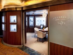 Veendam Merabella Luxury Shop picture