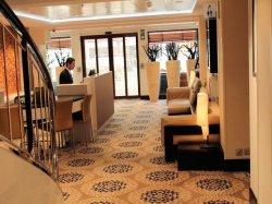 Norwegian Epic Concierge Lounge picture