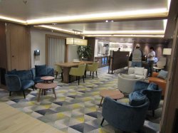 Nieuw Statendam Neptune Lounge picture