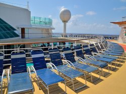 Navigator of the Seas Jogging Track picture