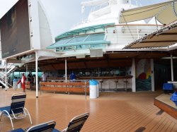 Vision of the Seas Main Pool picture