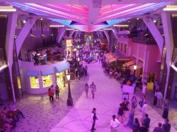 Harmony of the Seas Royal Promenade and Shops picture