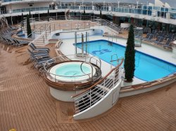 Majestic Princess Fountain Pool picture