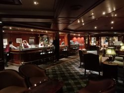 Sapphire Princess Wheelhouse Bar picture