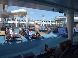 Norwegian Escape Main Pool picture