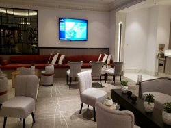 Celebrity Summit Retreat Lounge picture